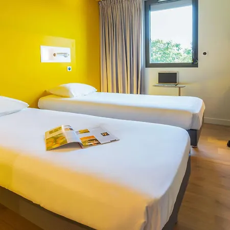 Ibis Budget Rte Lorient Hotel